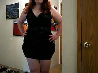 This sexy BBW looks very tempting in her dress plus I reverence involving watch her strip